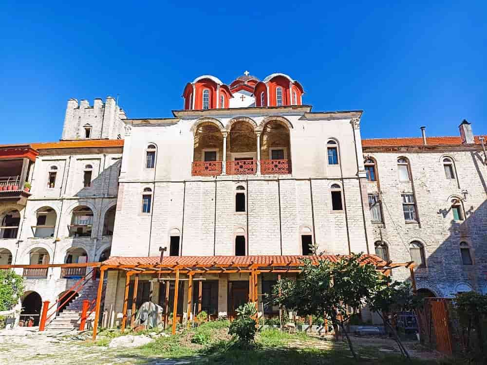 Храм монастыря Эсфигмен