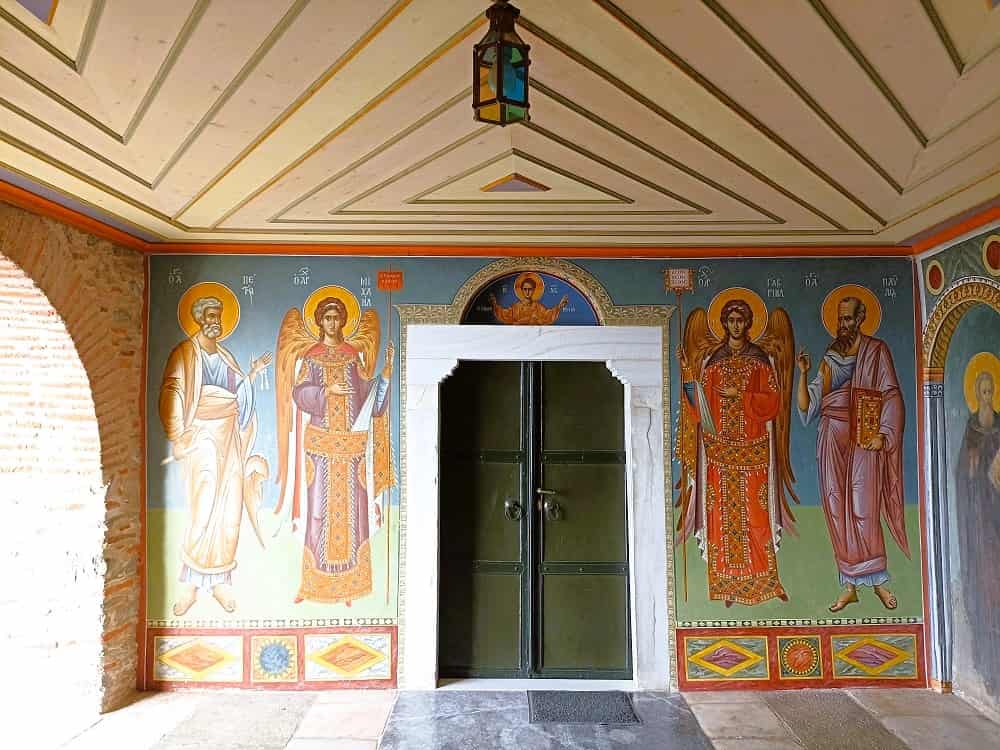 Центральный храм монастыря Симонопетра