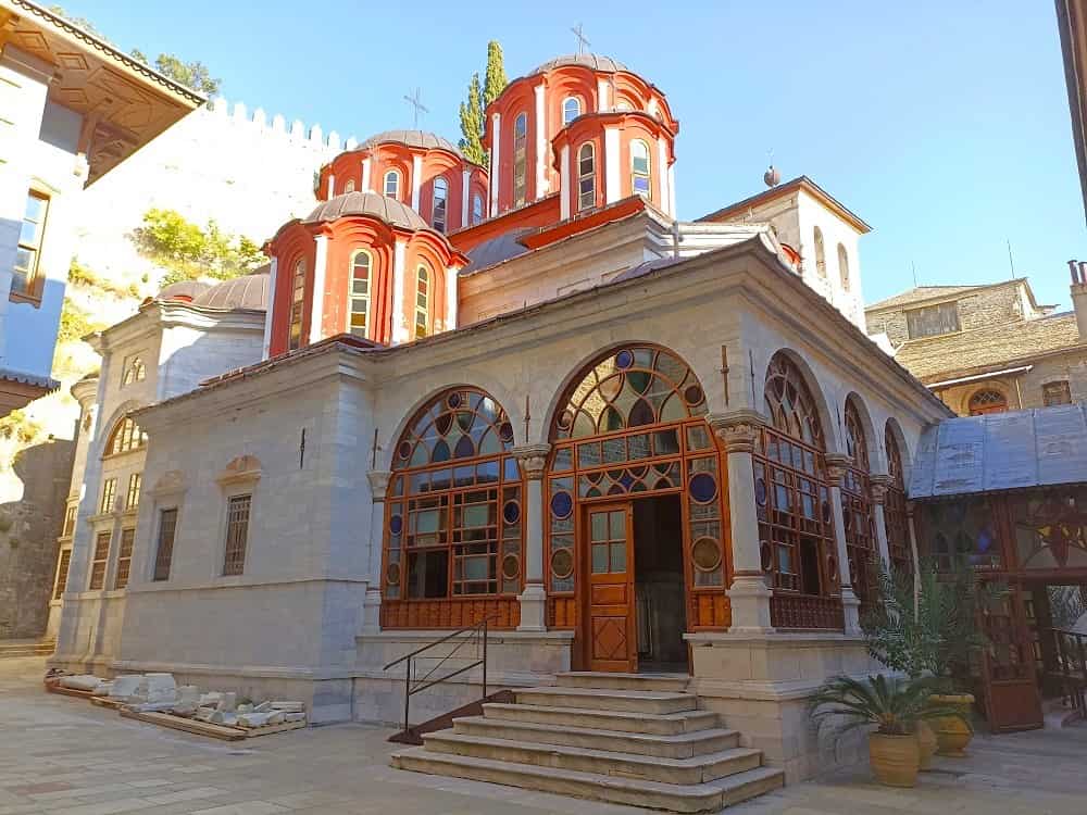 Центральный храм монастыря Святого Павла на Афоне